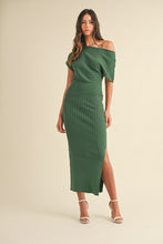 Load image into Gallery viewer, Evaline Ribbed Midi Dress
