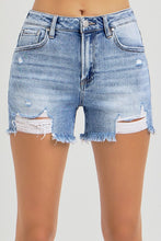 Load image into Gallery viewer, High Rise Distressed Shorts

