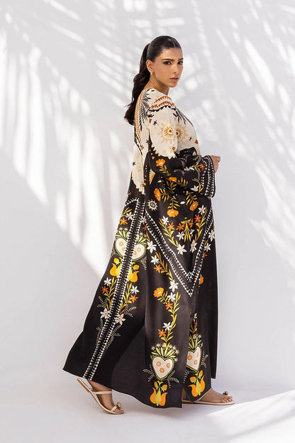 Black Kaftan