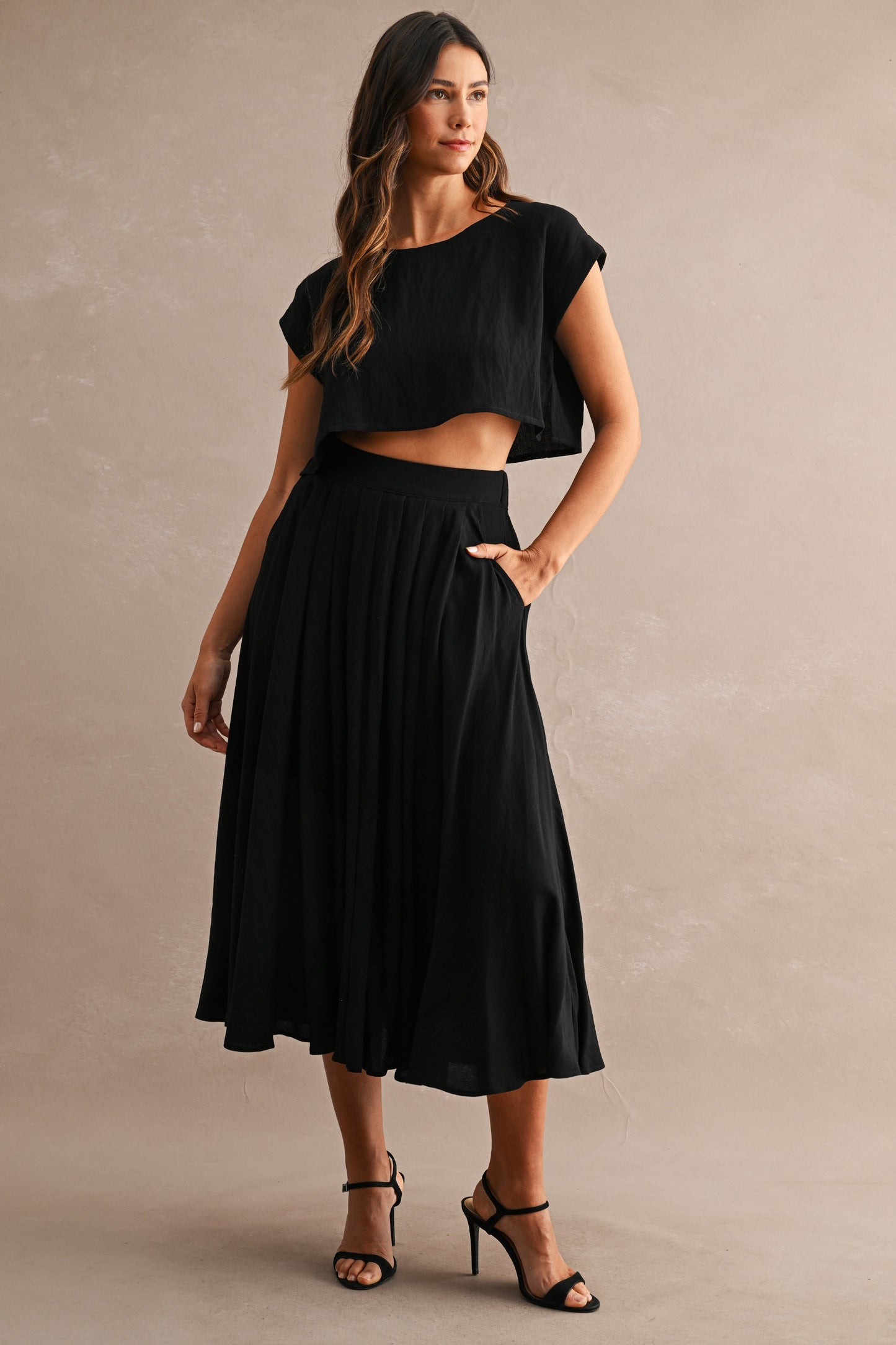 Idella Black Skirt Set