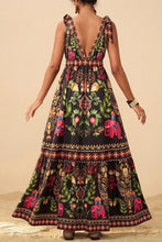 Load image into Gallery viewer, Amirah Black Maxi Dress
